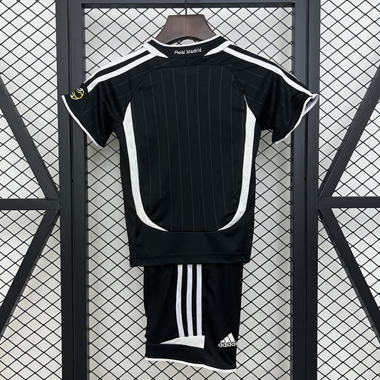 2006/07 Real Madrid Third Retro Kids Kit