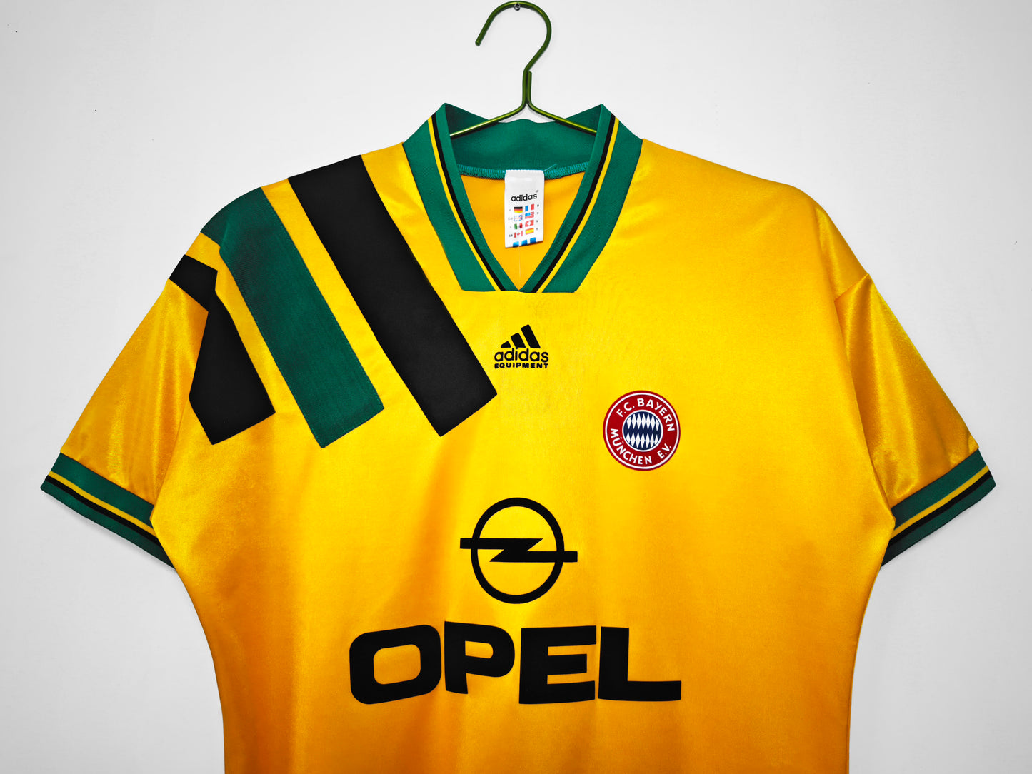 1993/95 Bayern Away Retro 3B