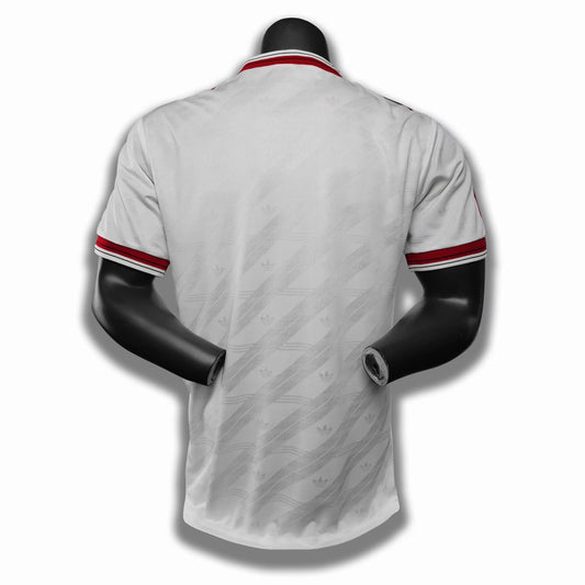 1986/88 Manchester United Away White 5A