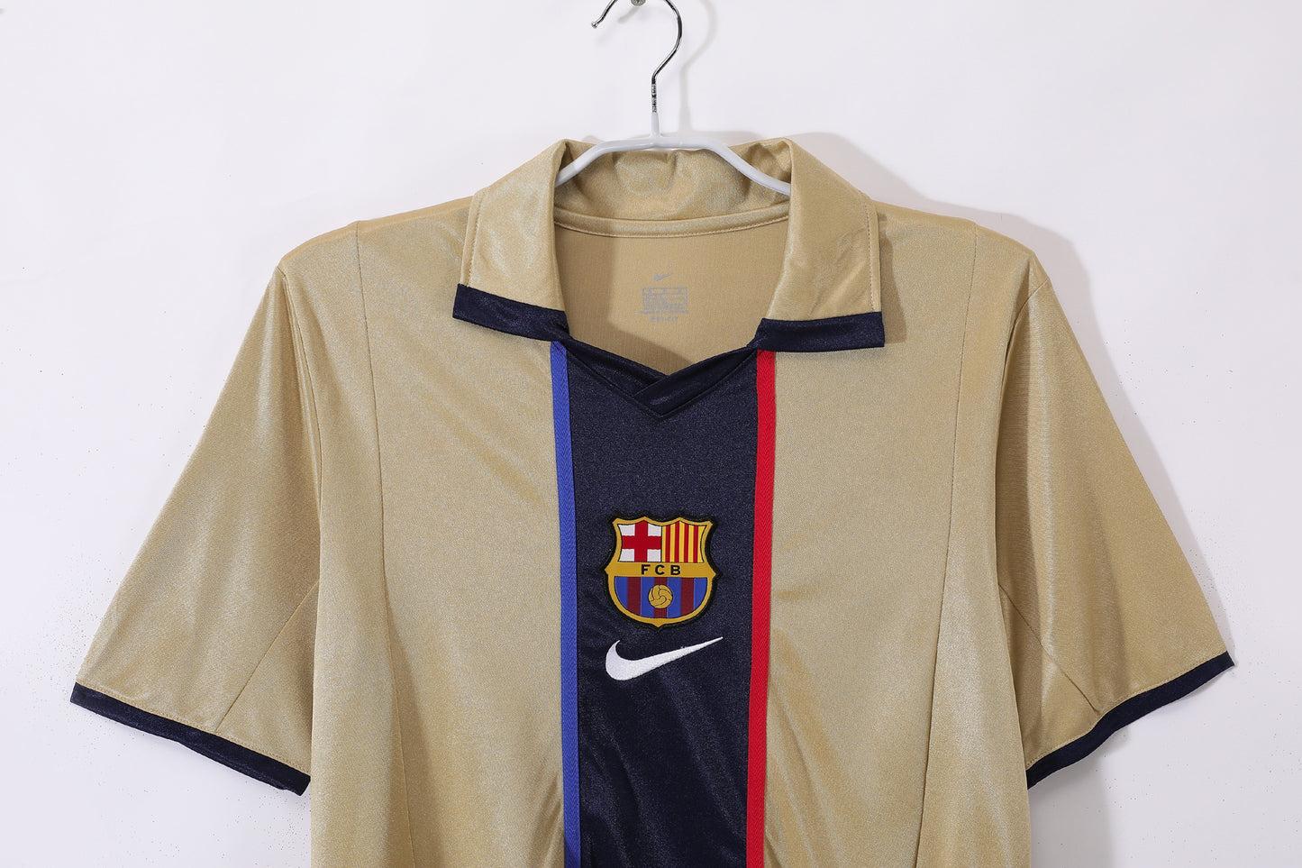 2001/02 Barcelona Away 8A