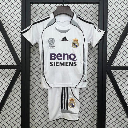2006/07 Real Madrid Home Retro Kids Kit