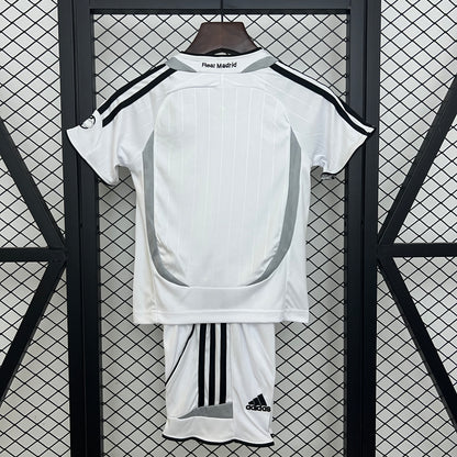 2006/07 Real Madrid Home Retro Kids Kit