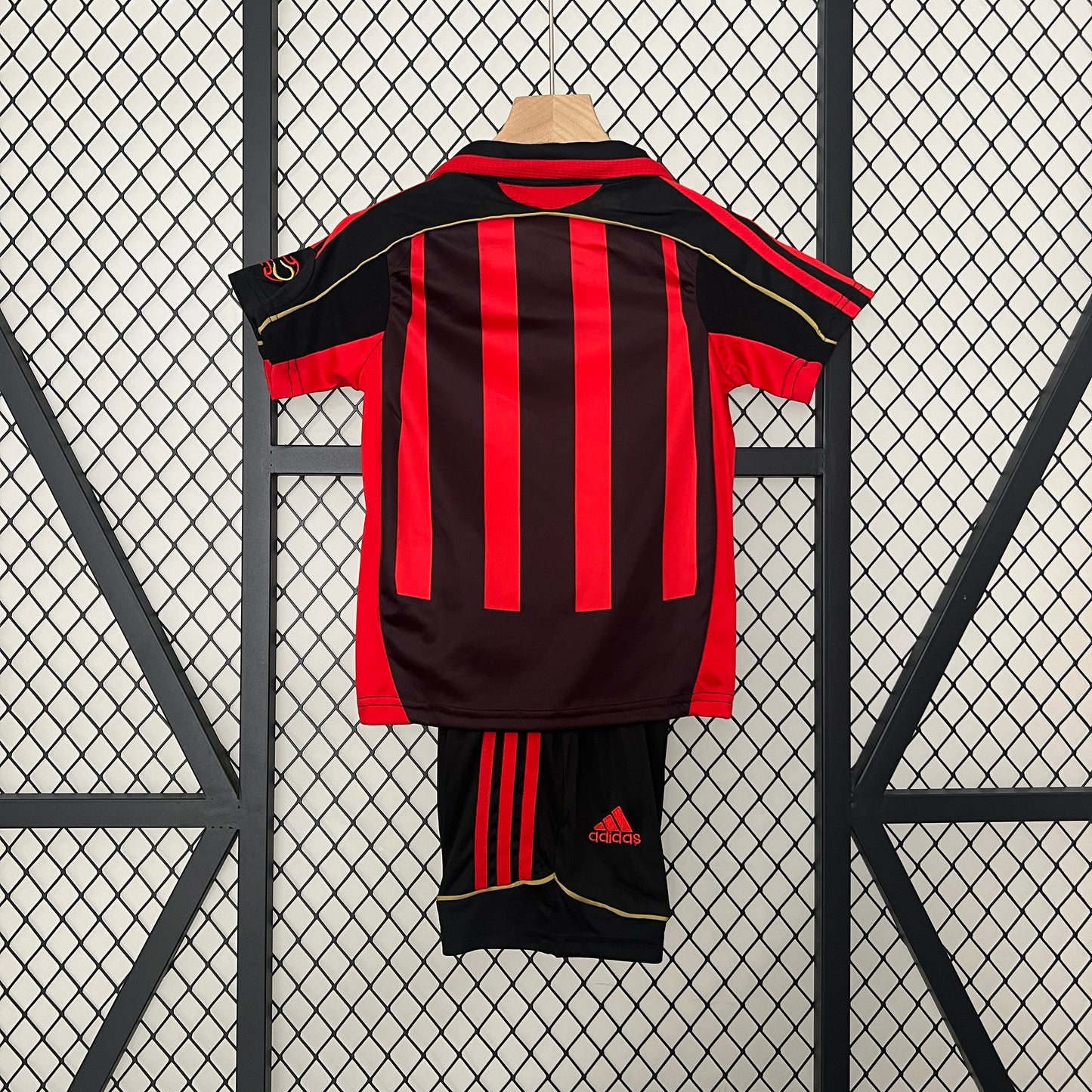2006/07 AC Milan Home Kids Kit