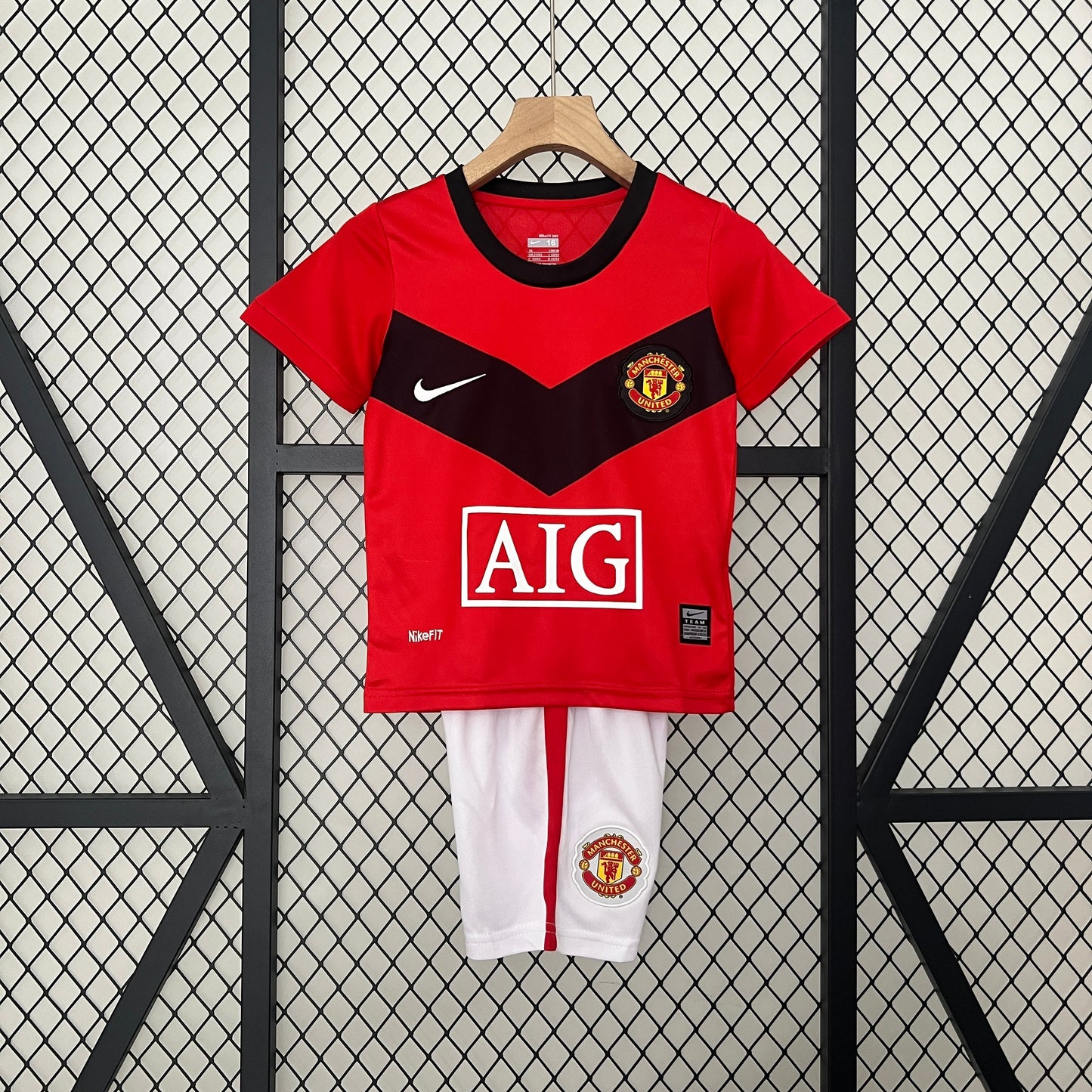 2009/10 Manchester United Home Retro Kids Kit