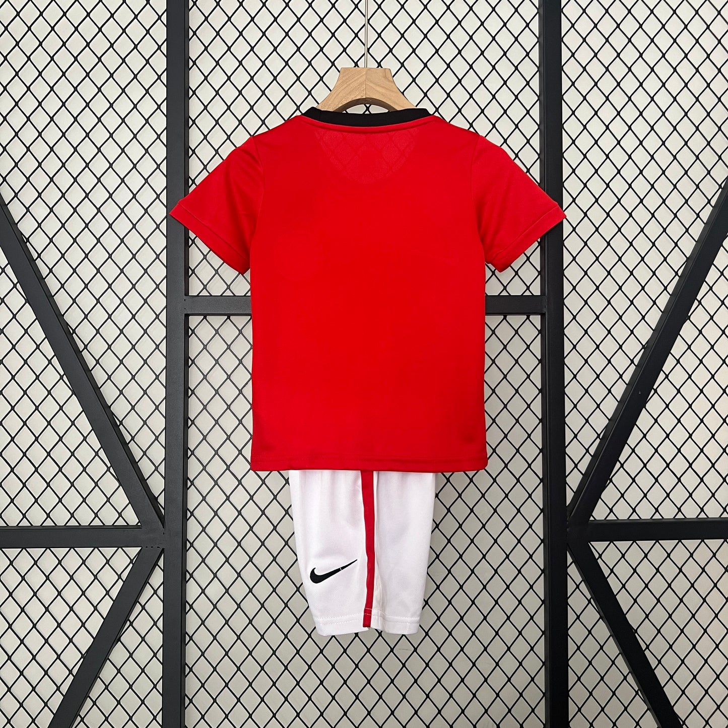 2009/10 Manchester United Home Retro Kids Kit