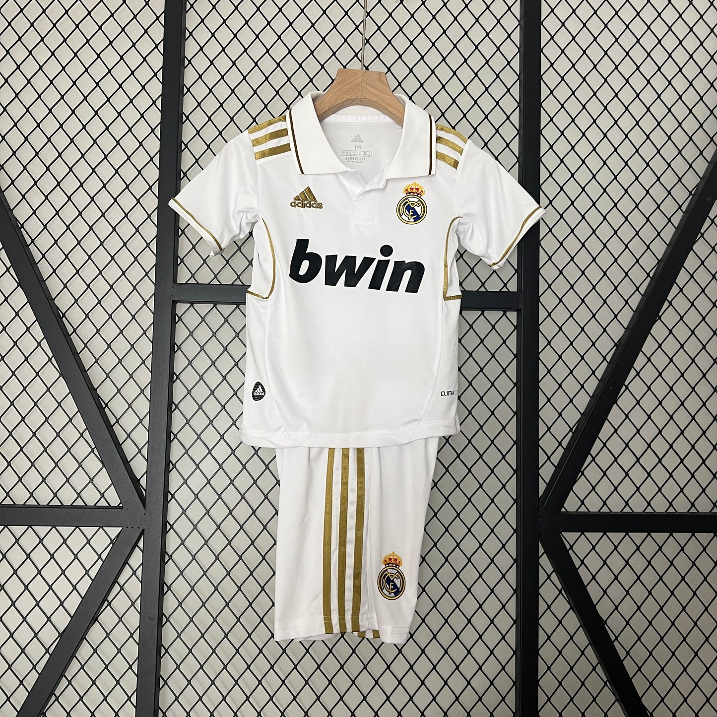 2011/12 Real Madrid Home Retro Kids Kit