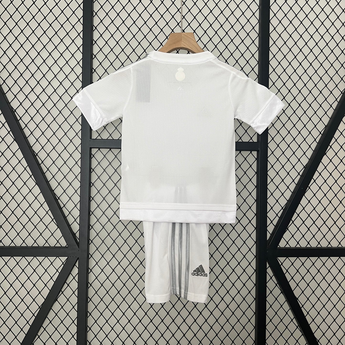 2015/16 Real Madrid Home Kids Kit