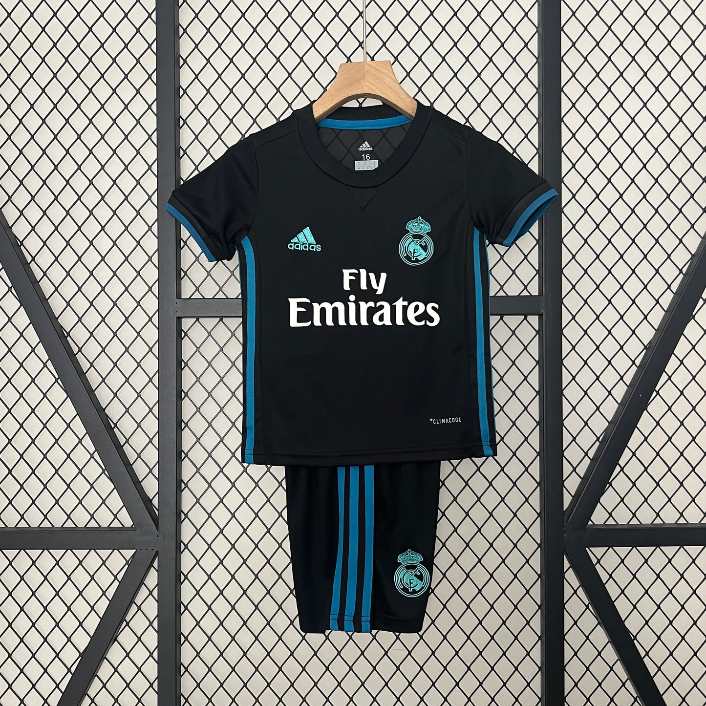 2017/18 Real Madrid Away Black Kids Kit