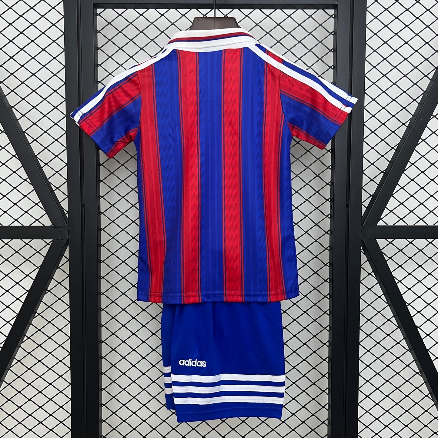 1995/97 Bayern Munich Home Retro Kids Kit