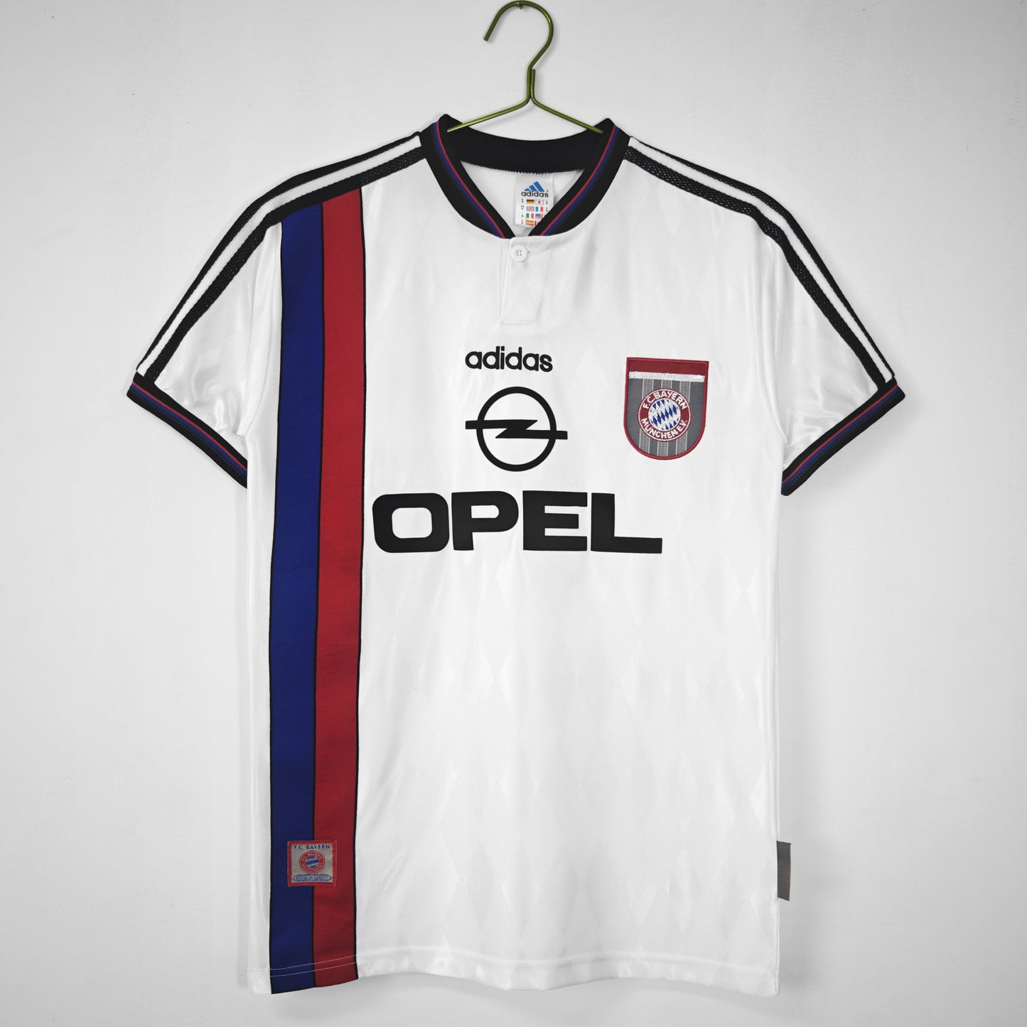 1996/98 Bayern Away Retro 0B