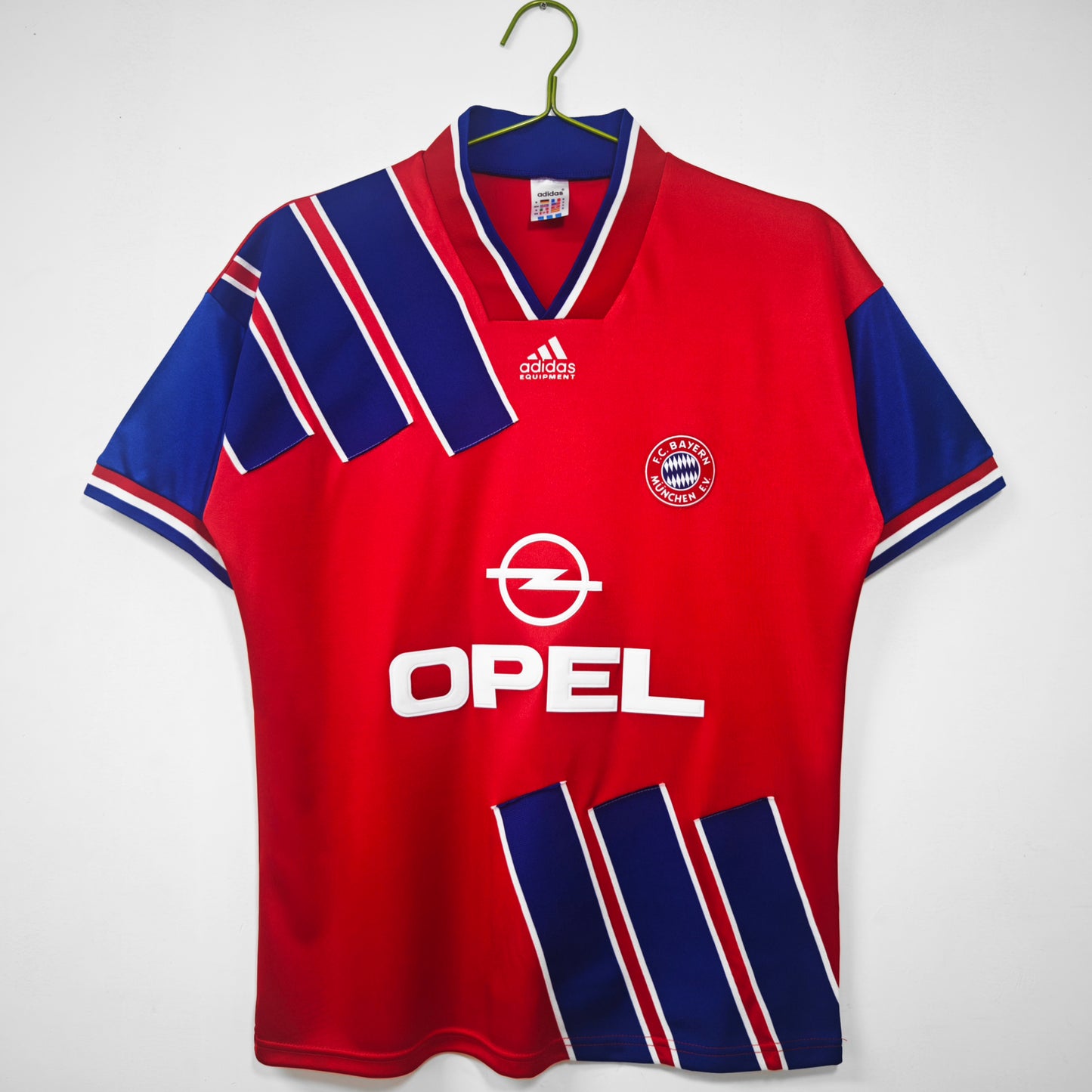 1993/95 Bayern Home Retro 3B