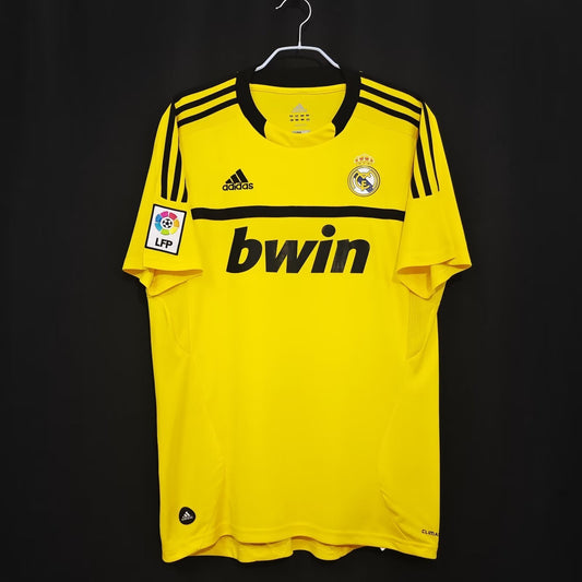 2011/12 Real Madrid Goalkeeper Yellow 5A