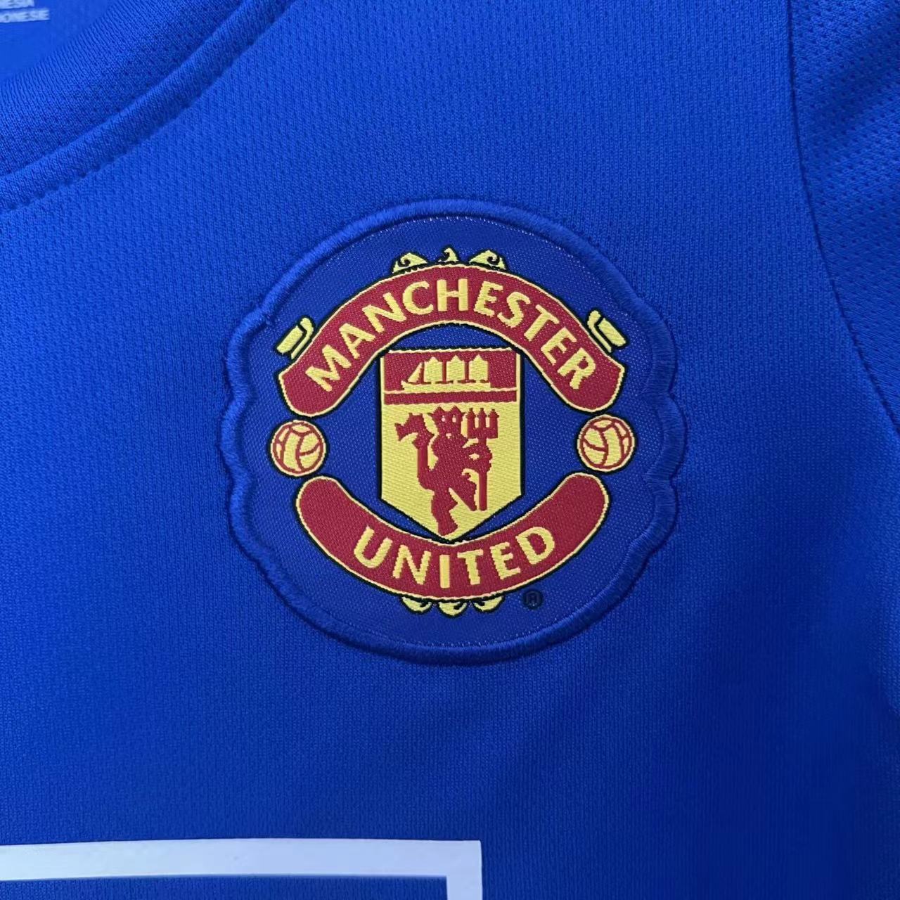 2008/09 Manchester United Third Retro Kids Kit