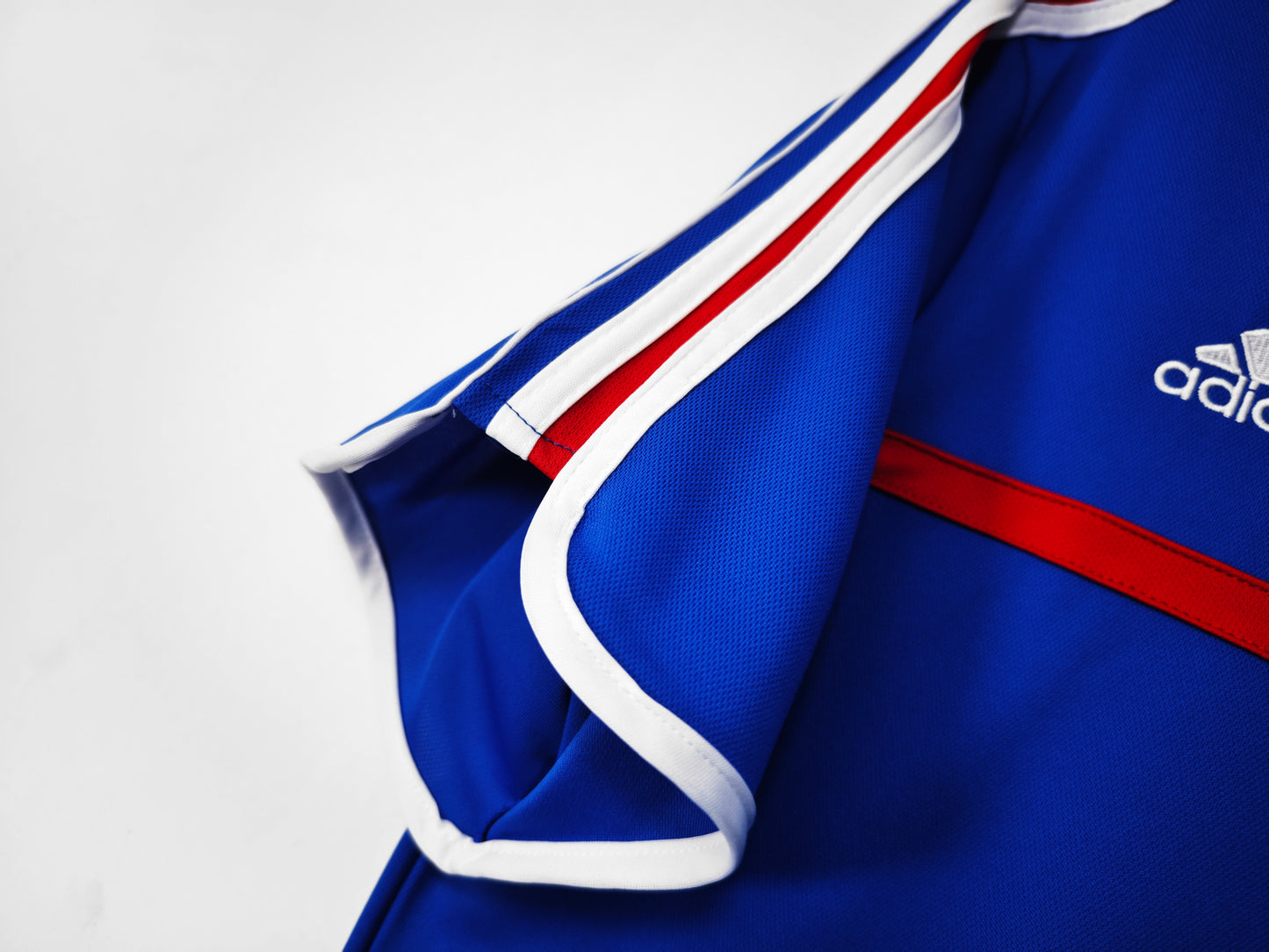 2000 France Home Retro 8A