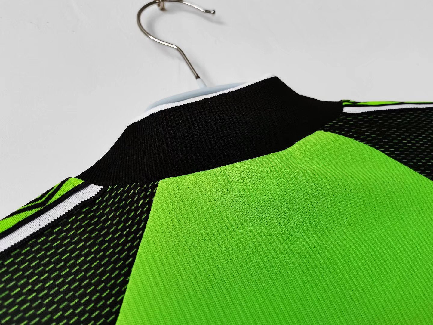 1998/99 Manchester United Goalkeeper Green 5B (Long Sleeve)