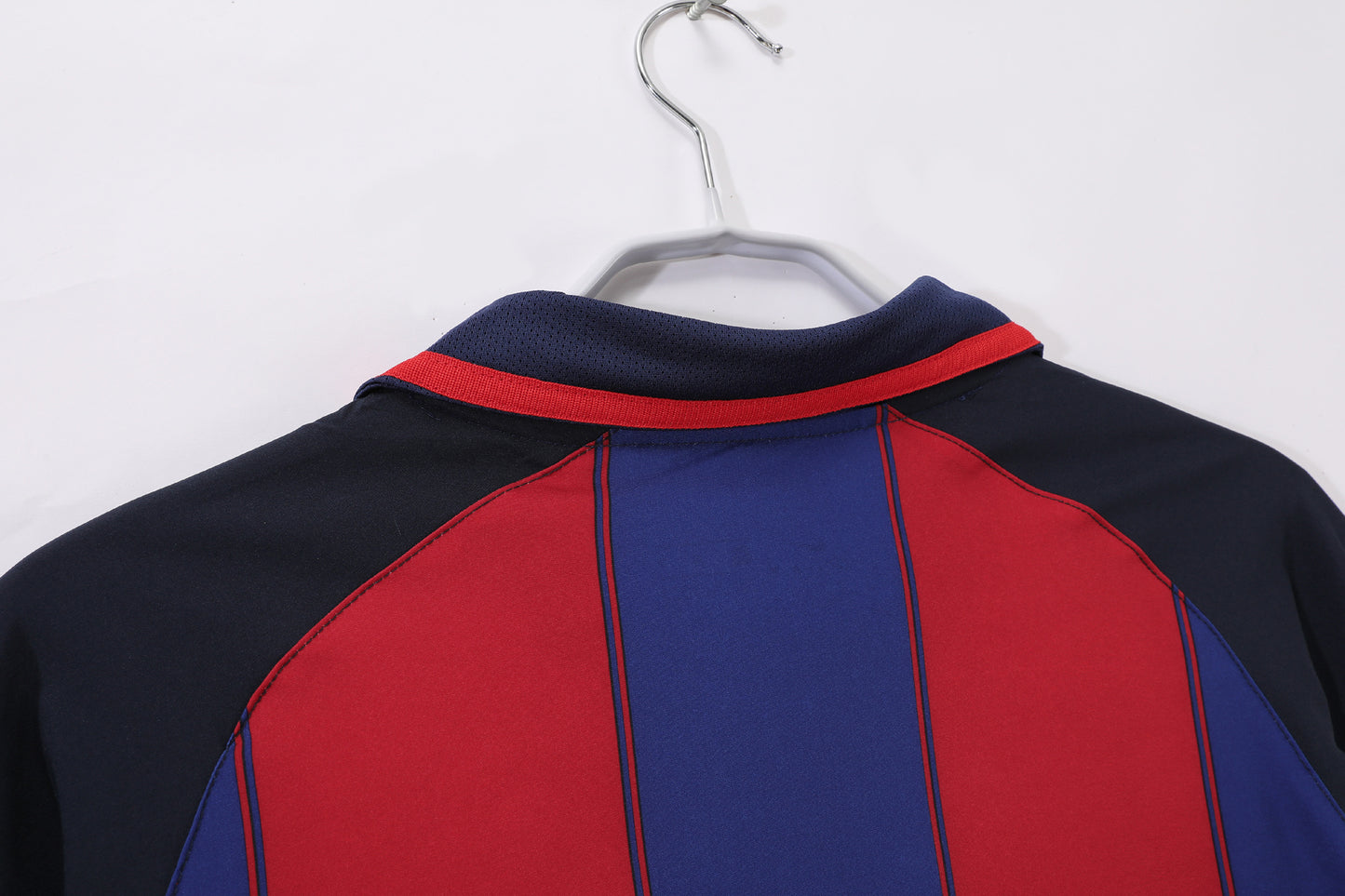 2003/04 Barcelona Home 8A