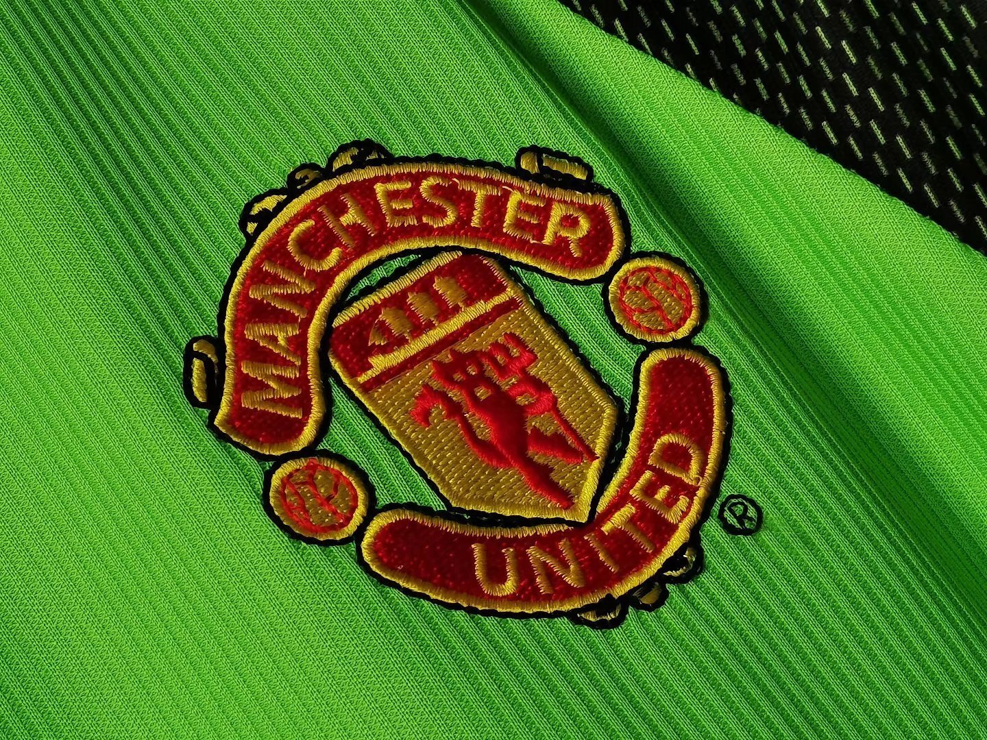 1998/99 Manchester United Goalkeeper Green 5B (Long Sleeve)