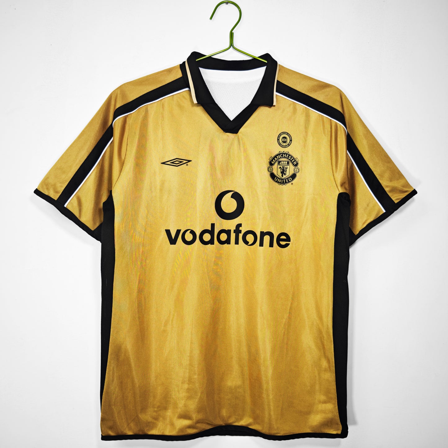 2001/02 Manchester United Centenary Retro 7B