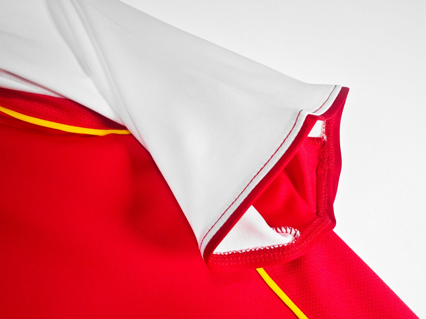 2004/05 Arsenal Home 0B