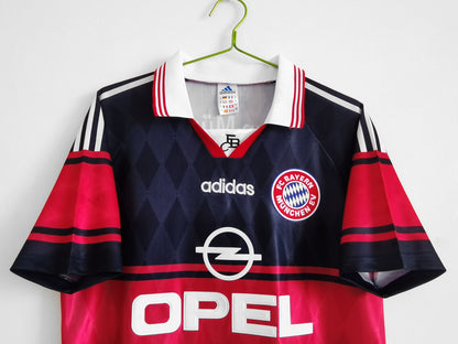 1997/99 Bayern Home Retro 8A