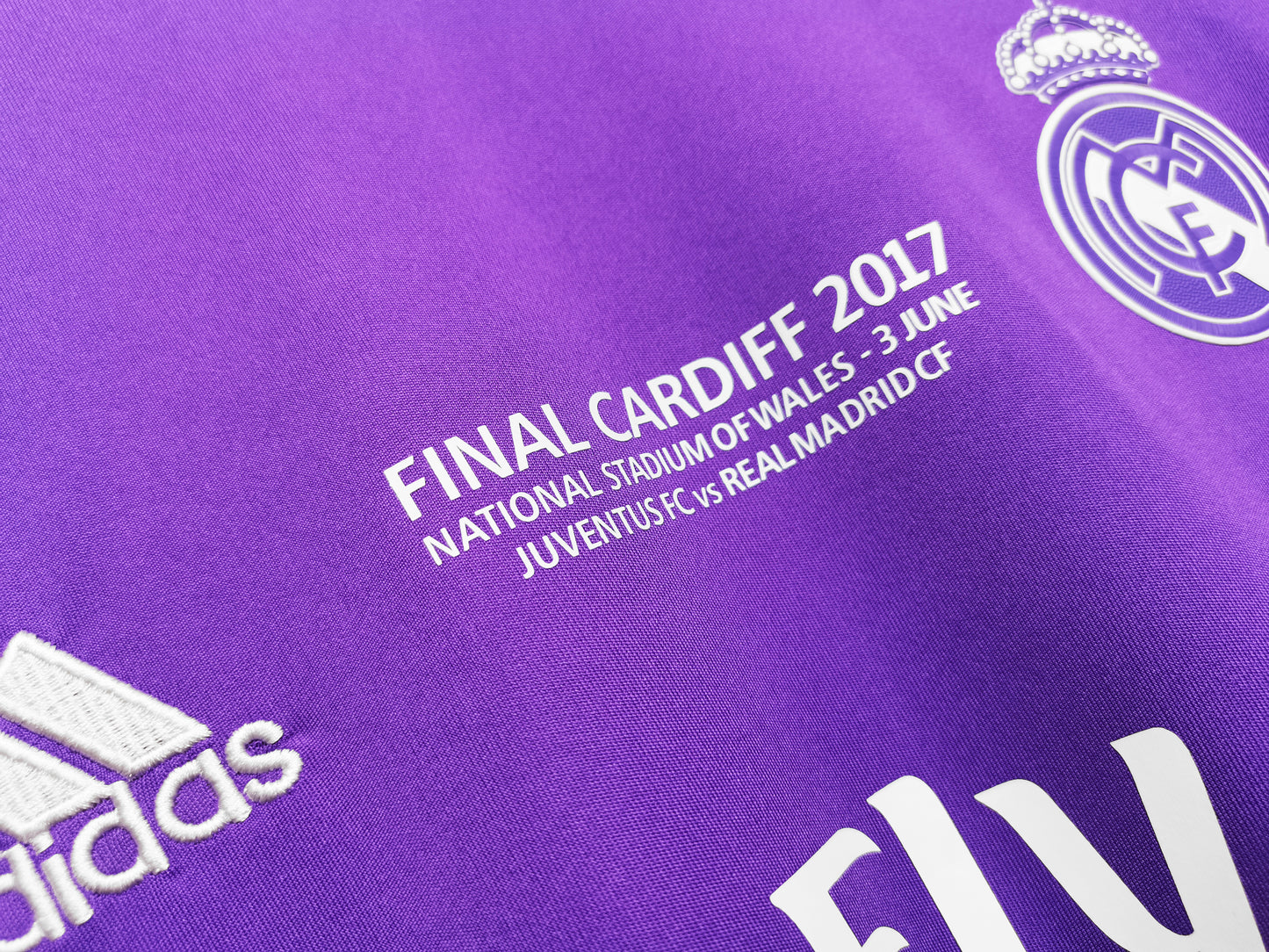2016/17 Real Madrid Away 0B (Long Sleeve)