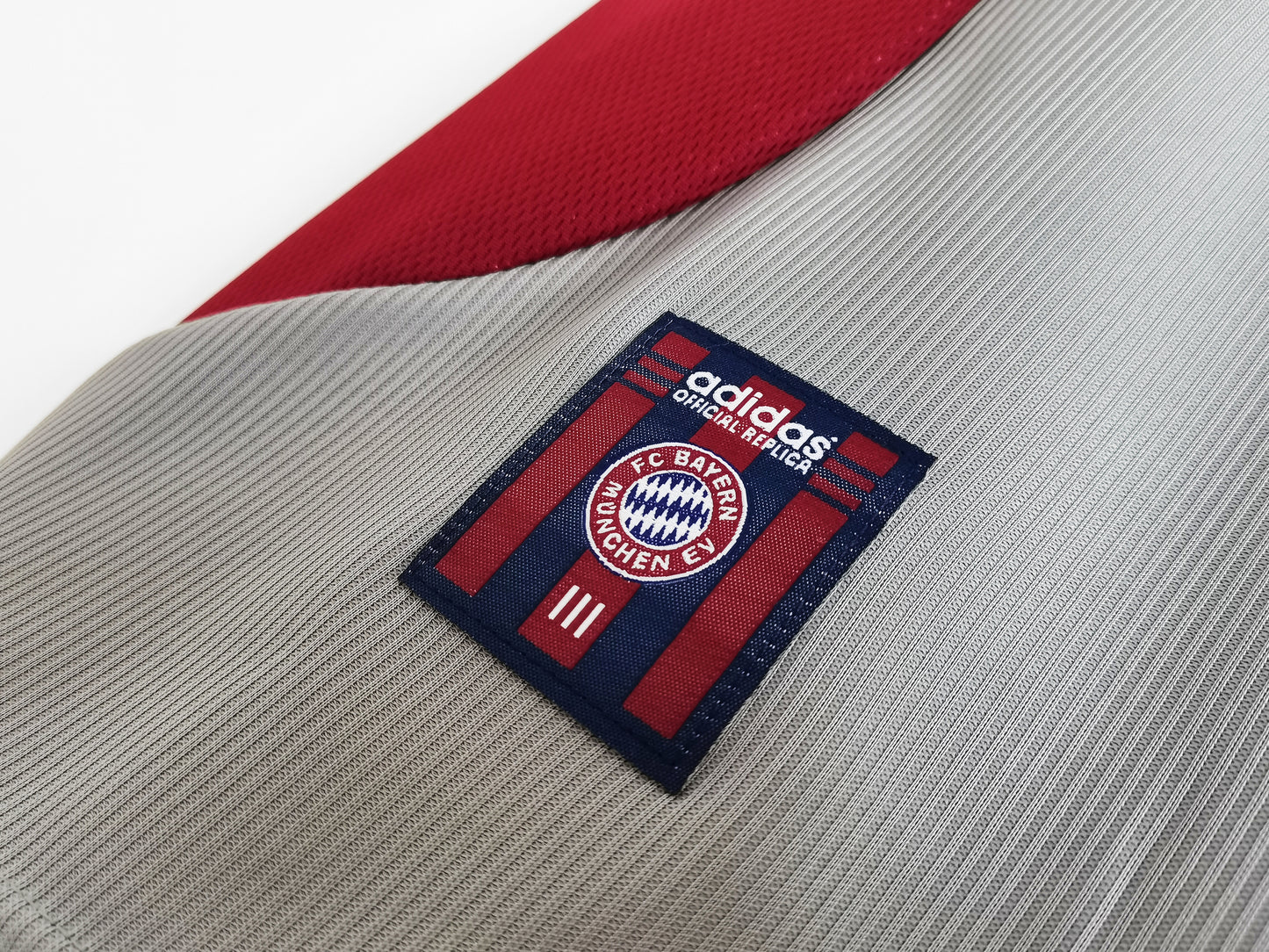 1998/99 Bayern Away Retro 8A