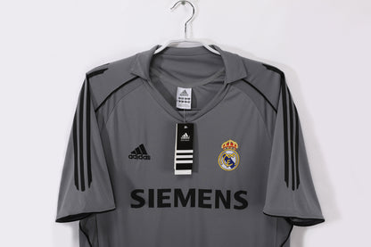 2005/06 Real Madrid Third Grey 8A