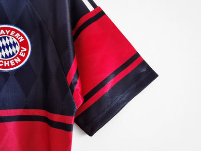 1997/99 Bayern Home Retro 8A