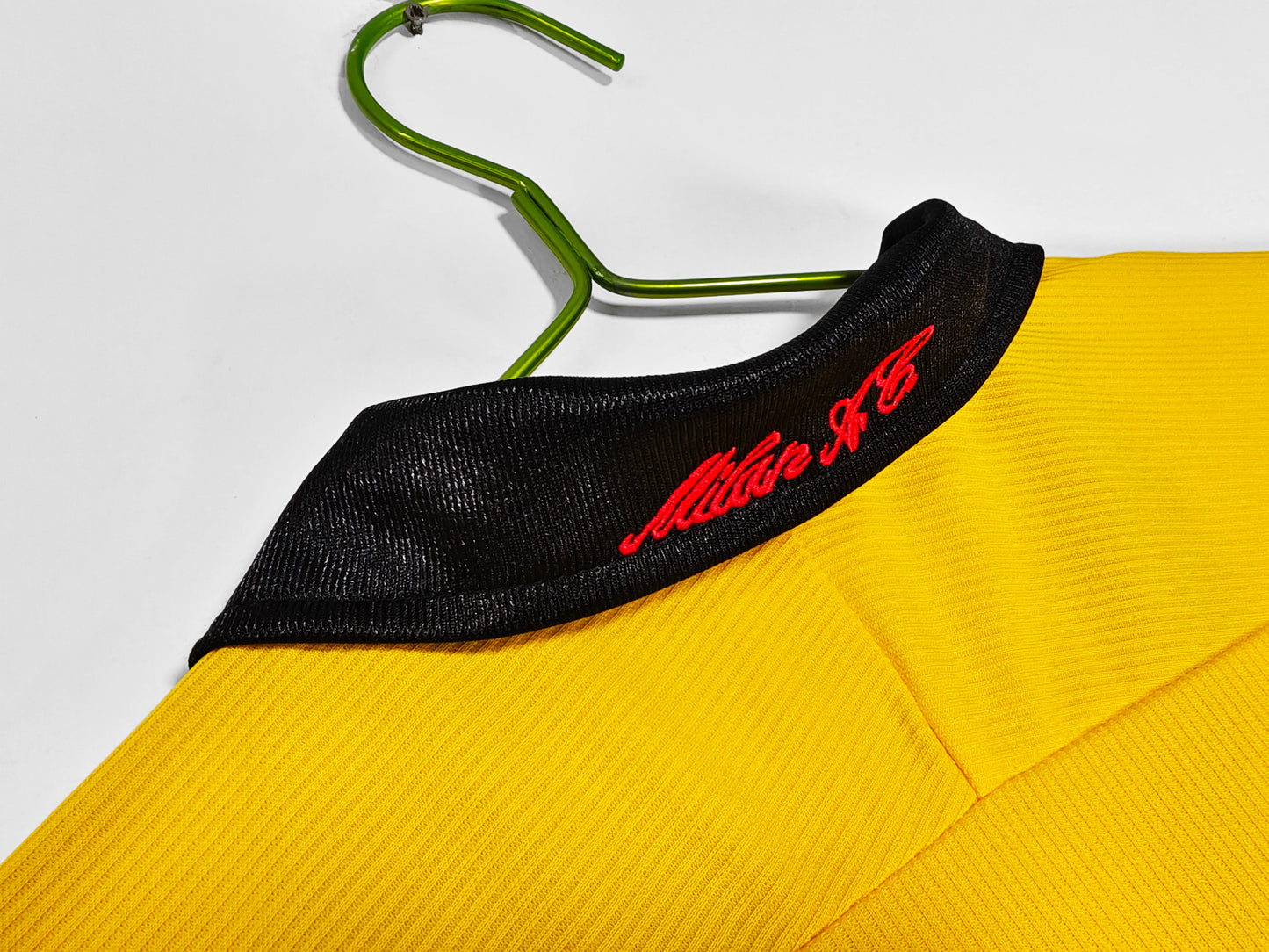 1999/00 AC Milan Away Yellow 8A