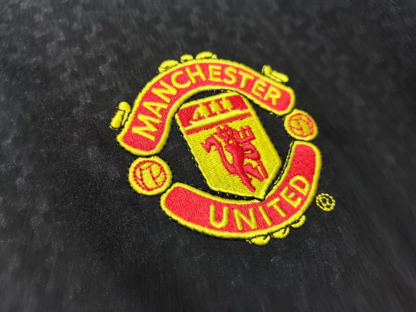 2003/04 Manchester United Away 0B