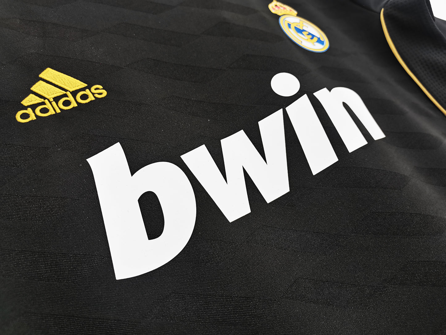 2011/12 Real Madrid Third Retro 2A