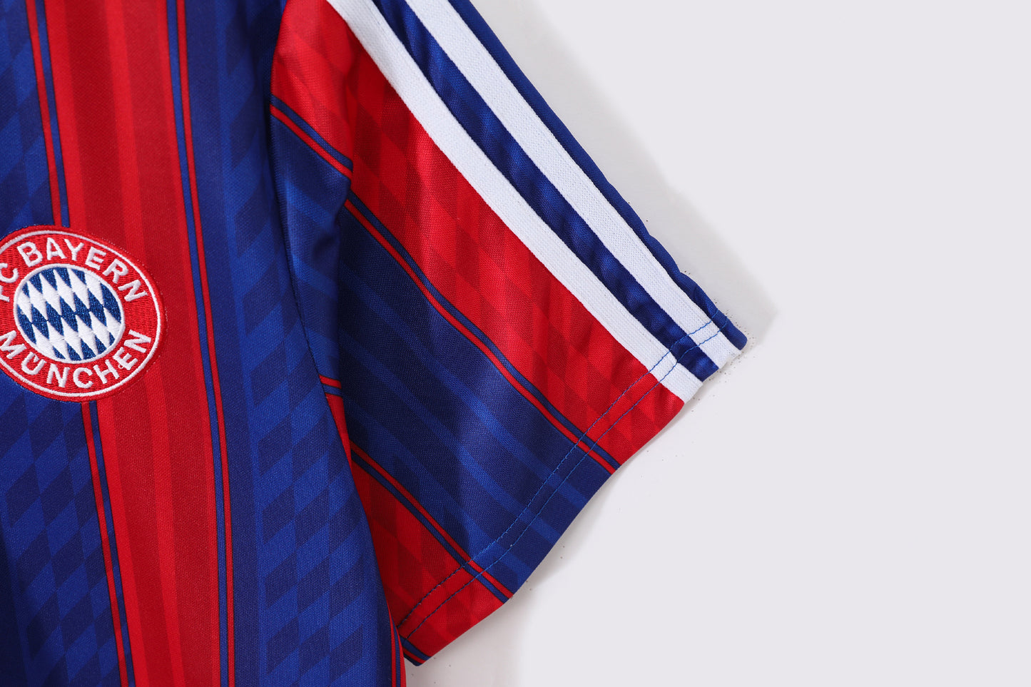 1995/97 Bayern Home Retro 8A
