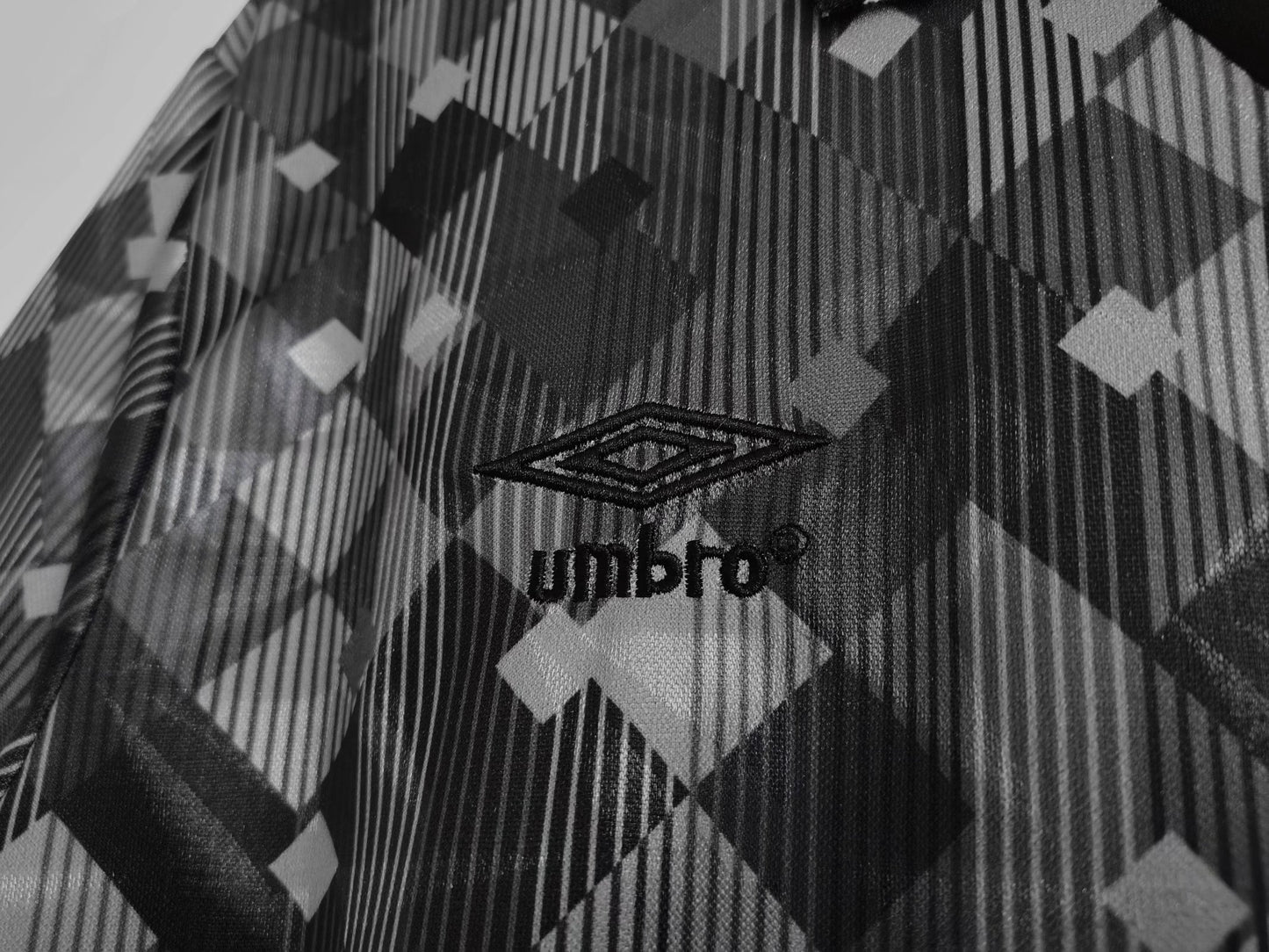 1990 England Black Retro 5A (Umbro Logo)