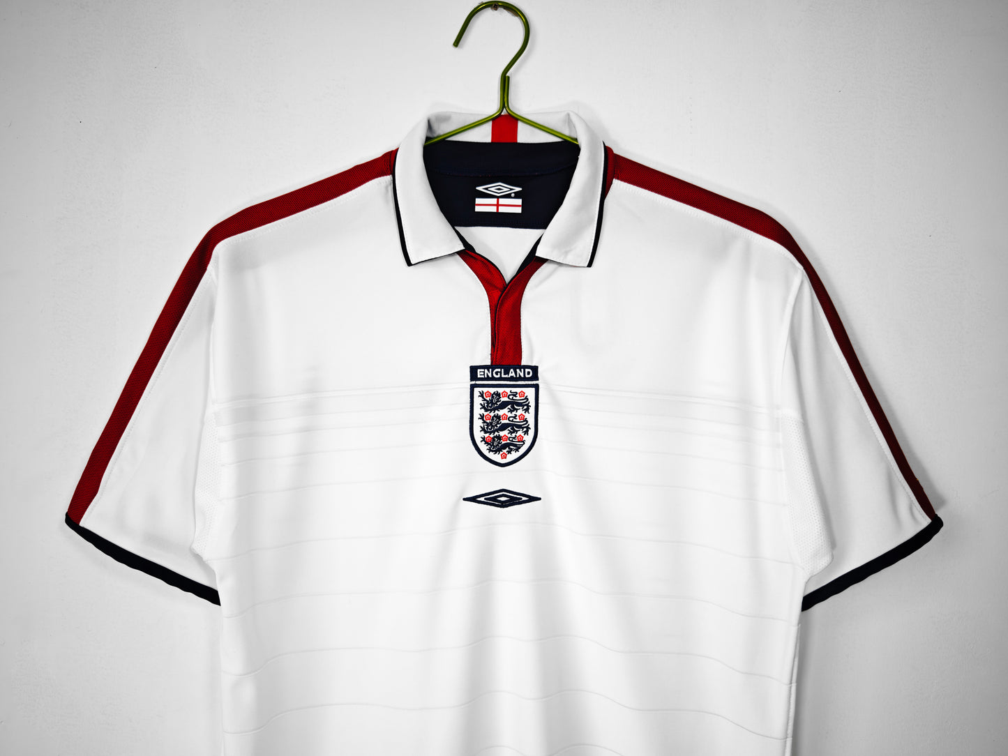 2004 England Home Retro 3B