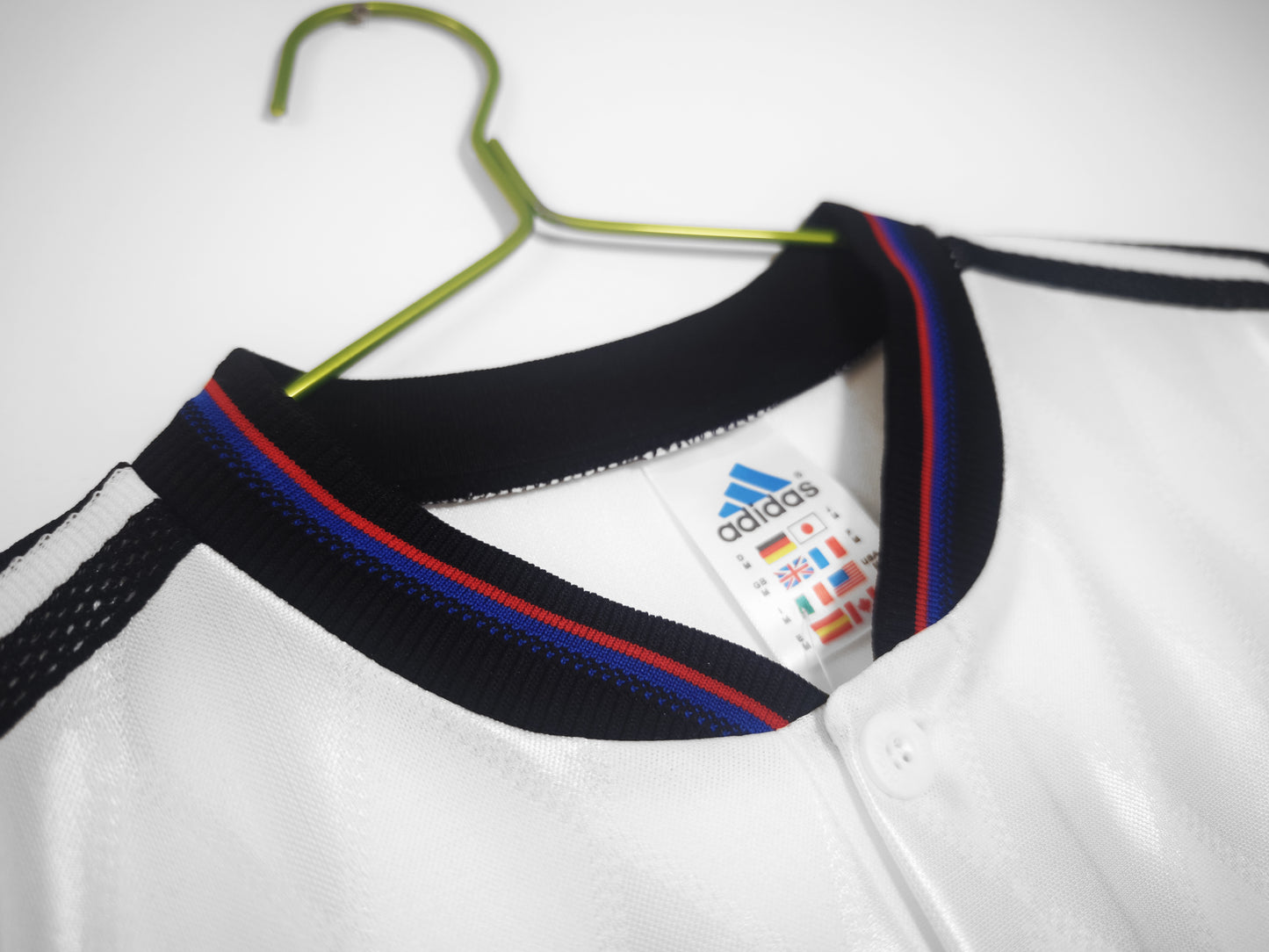 1996/98 Bayern Away Retro 0B