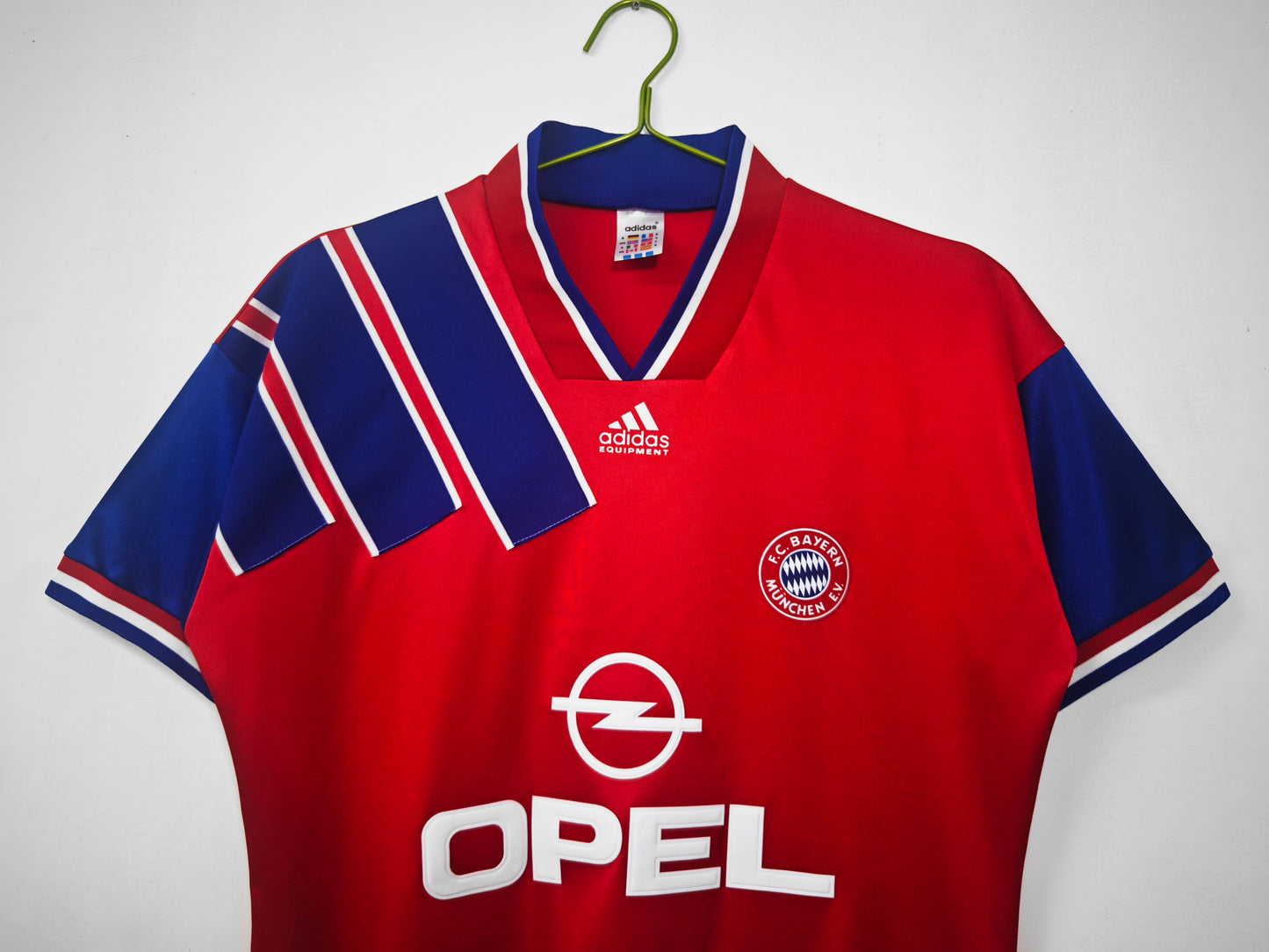 1993/95 Bayern Home Retro 3B