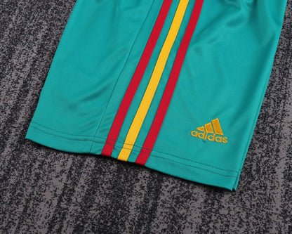 2010 Spain Goalkeeper Retro Kids Kit