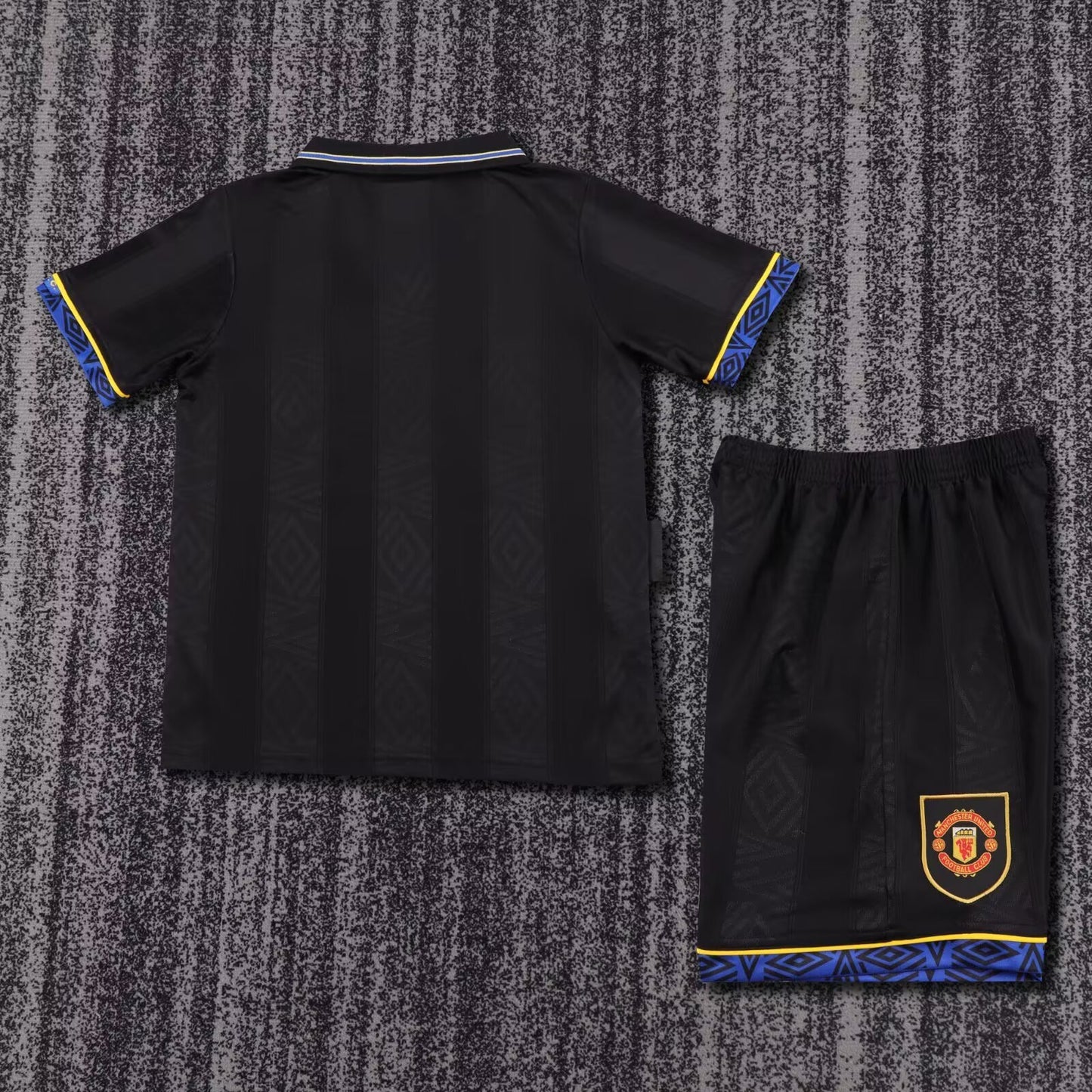1993/94 Manchester United Away Retro Kids Kit