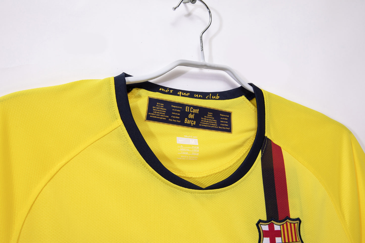 2008/09 Barcelona Away 5A