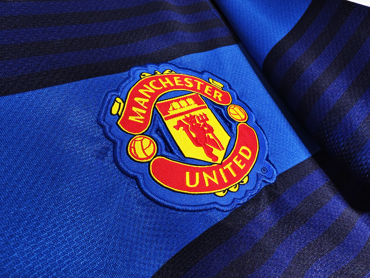 2011/12 Manchester United Away Blue 8A