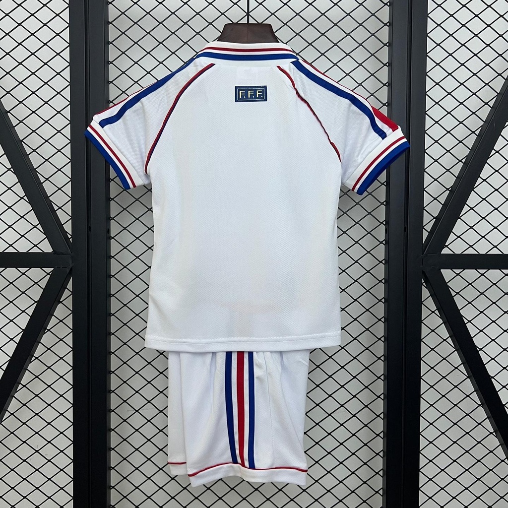1998away2.jpg