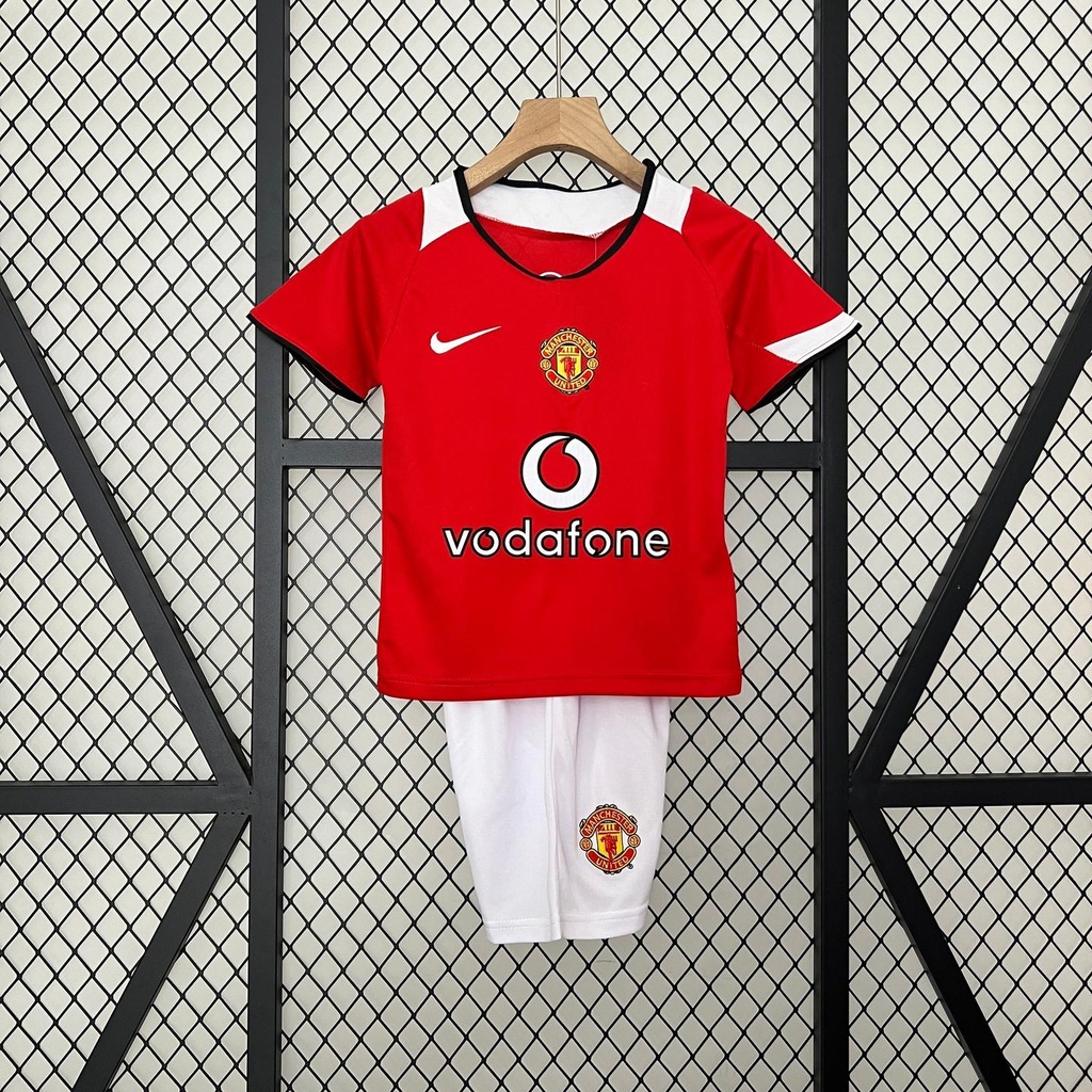 2005/06 Manchester United Home Retro Kids Kit (16, Yes, Yes)