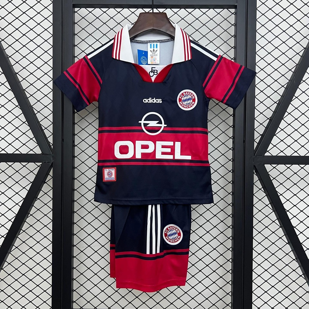 1997/99 Bayern Munich Home Retro Kids Kit (16, Yes, Yes)